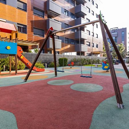 Apartamento Forum-Ciencias Con Piscina, Gym & Parking Granada Eksteriør bilde