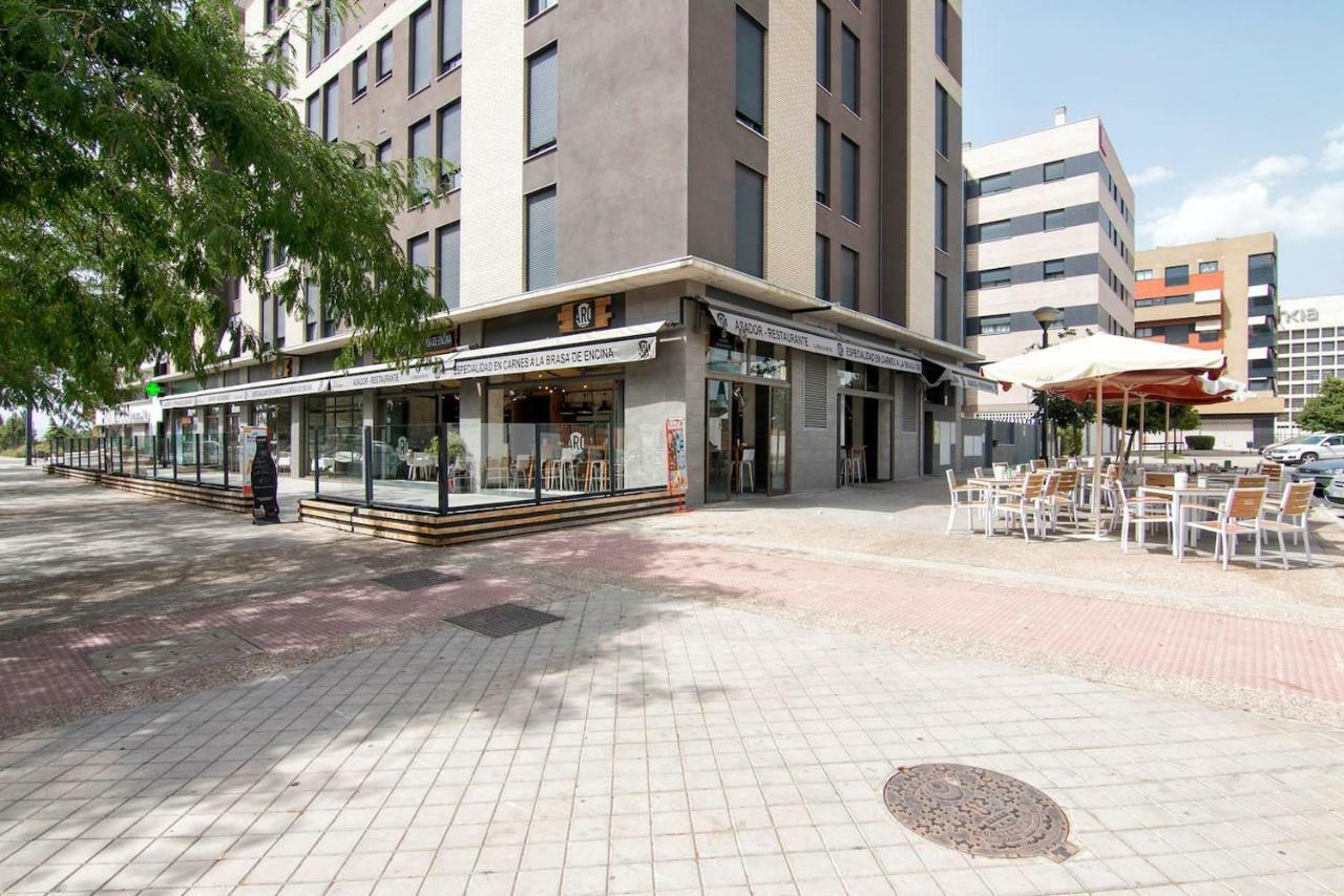 Apartamento Forum-Ciencias Con Piscina, Gym & Parking Granada Eksteriør bilde